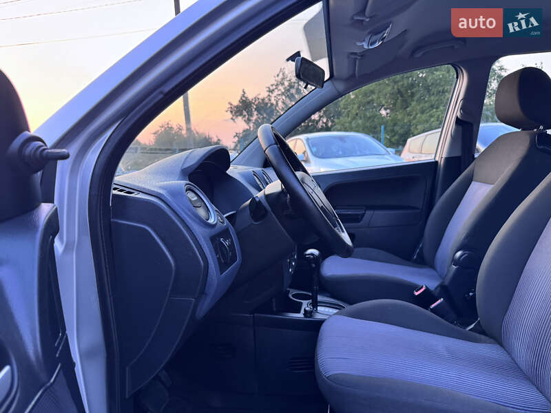 Хэтчбек Ford Fusion 2008 в Звенигородке