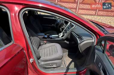 Седан Ford Fusion 2014 в Романове