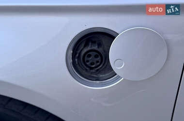 Седан Ford Fusion 2014 в 