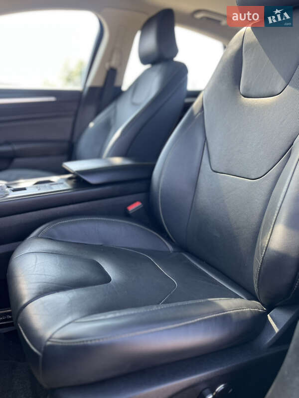 Седан Ford Fusion 2020 в Киеве