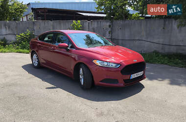 Седан Ford Fusion 2016 в Черкасах