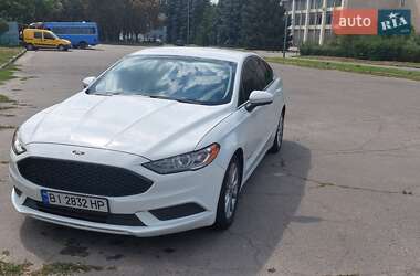 Седан Ford Fusion 2017 в 