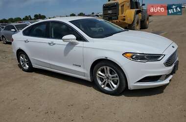 Седан Ford Fusion 2018 в 