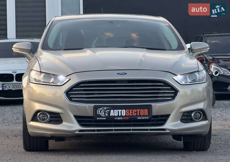 Седан Ford Fusion 2015 в Харкові