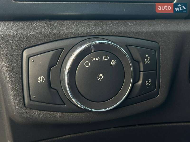 Седан Ford Fusion 2015 в Харкові