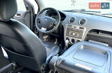 Хэтчбек Ford Fusion 2009 в 
