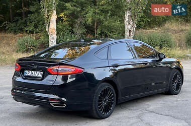 Седан Ford Fusion 2013 в 