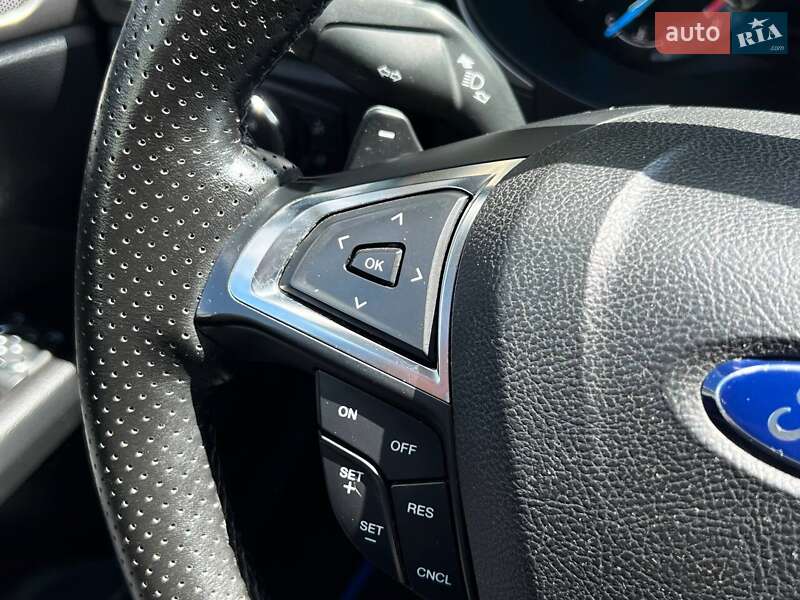 Седан Ford Fusion 2017 в Киеве