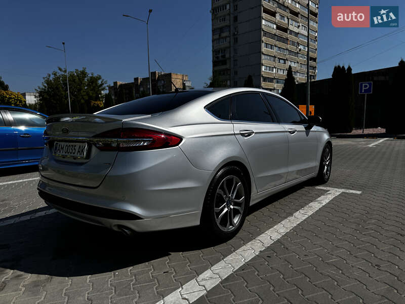 Седан Ford Fusion 2016 в Житомирі