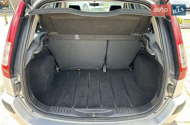 Хэтчбек Ford Fusion 2007 в 