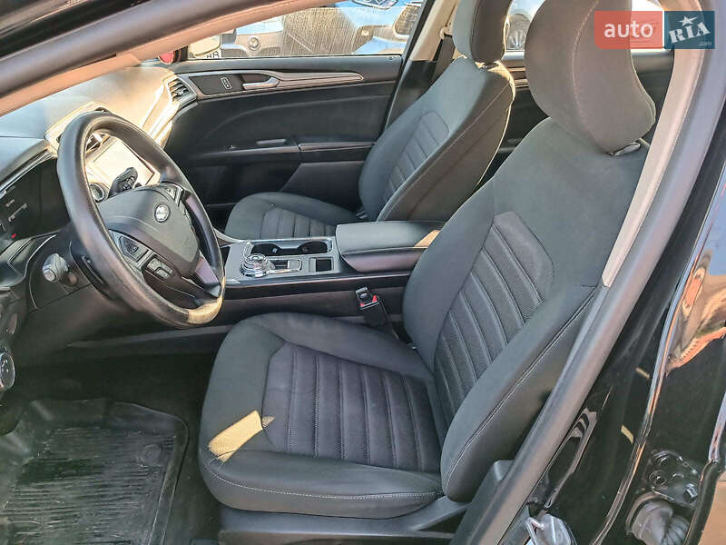 Седан Ford Fusion 2019 в Харькове