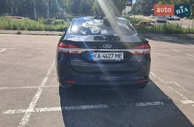 Седан Ford Fusion 2016 в 
