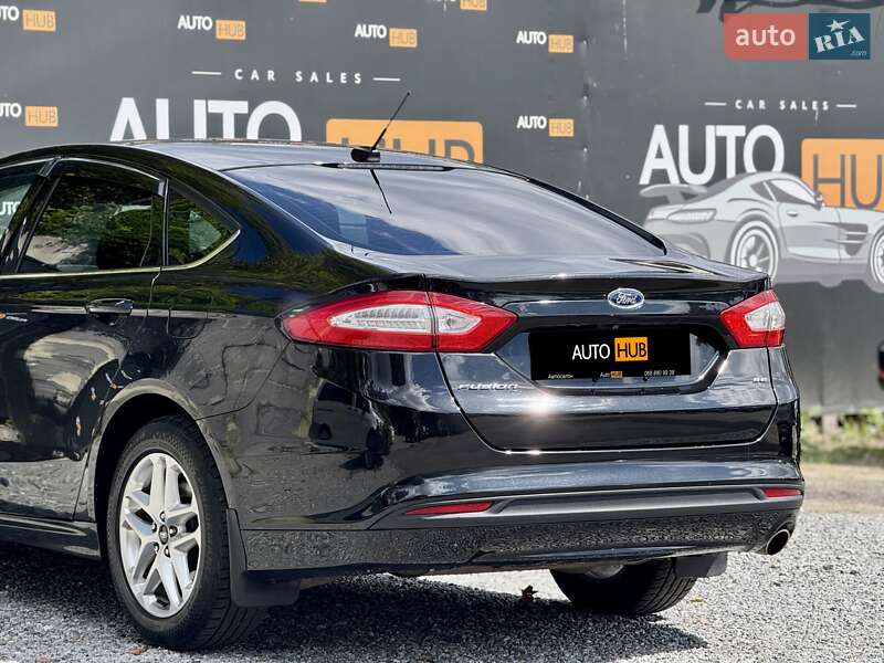 Седан Ford Fusion 2013 в Харкові