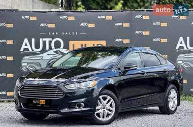 Седан Ford Fusion 2013 в 
