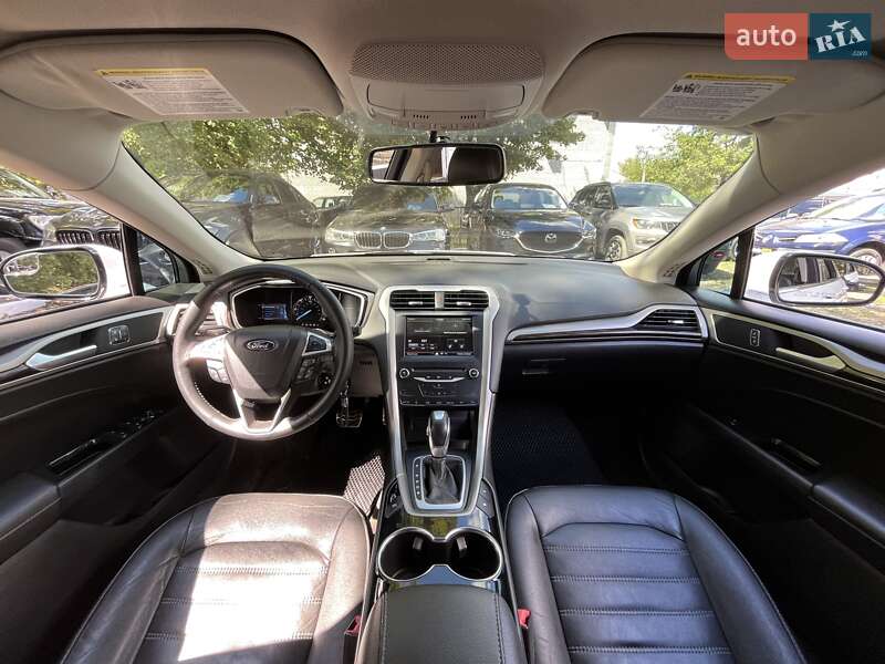 Седан Ford Fusion 2014 в Харькове