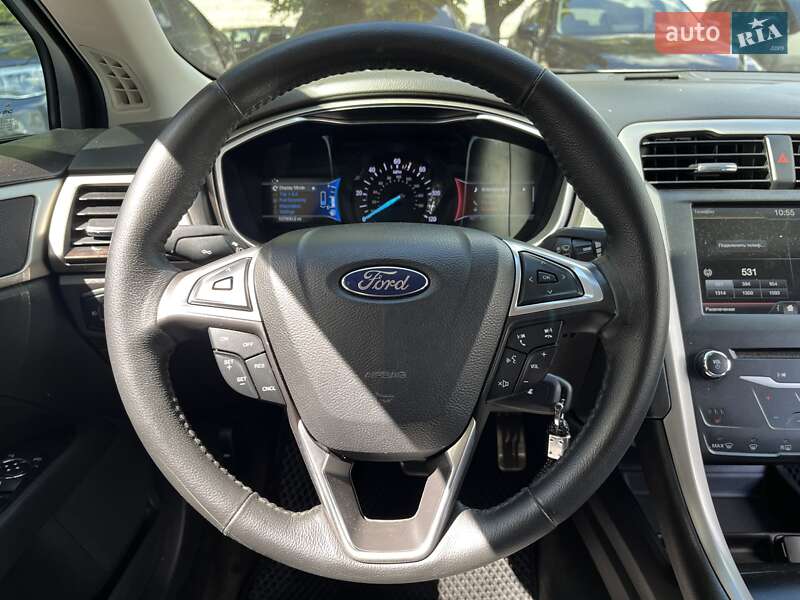 Седан Ford Fusion 2014 в Харькове