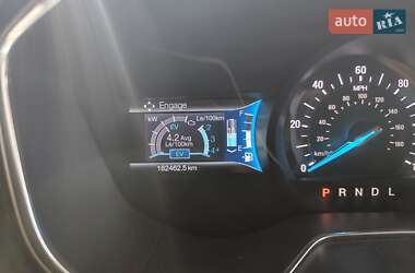 Седан Ford Fusion 2013 в 
