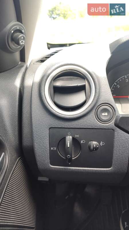Хэтчбек Ford Fusion 2011 в Виннице