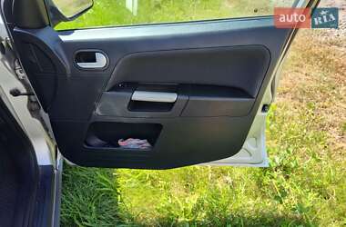 Хэтчбек Ford Fusion 2006 в 