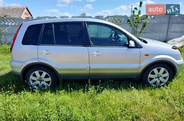 Хэтчбек Ford Fusion 2006 в 