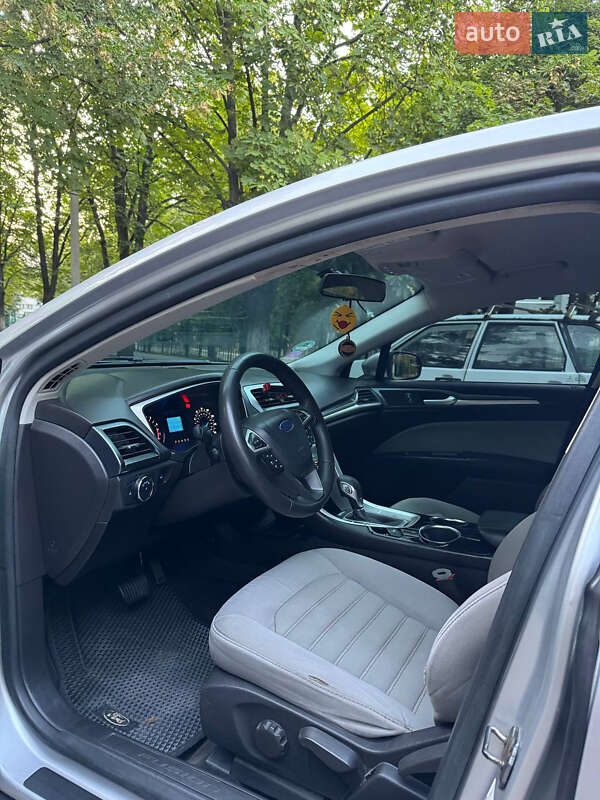 Седан Ford Fusion 2013 в Харькове