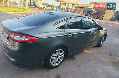 Седан Ford Fusion 2016 в Житомирі