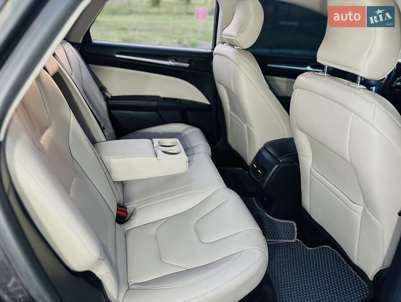 Седан Ford Fusion 2017 в Полтаве