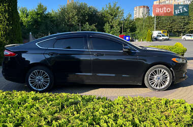 Седан Ford Fusion 2014 в 