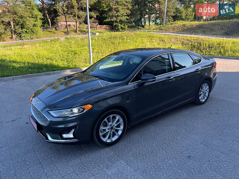 Седан Ford Fusion 2019 в Львове фото 6 Седан Ford Fusion 2019 в Львове