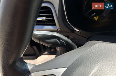 Седан Ford Fusion 2014 в 