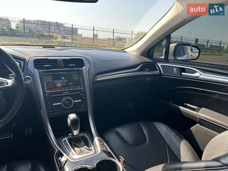 Седан Ford Fusion 2015 в Одессе