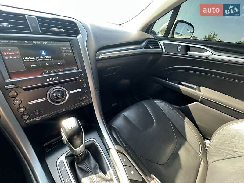Седан Ford Fusion 2015 в Одессе