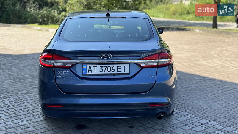 Седан Ford Fusion 2018 в Калуше