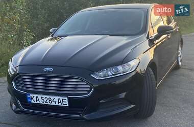 Седан Ford Fusion 2015 в Києві