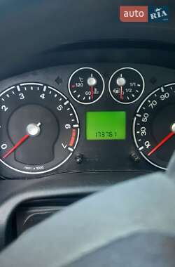 Хэтчбек Ford Fusion 2007 в 