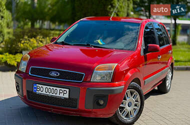 Хэтчбек Ford Fusion 2007 в 