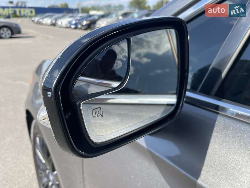 Седан Ford Fusion 2013 в Дніпрі