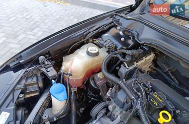 Седан Ford Fusion 2014 в 