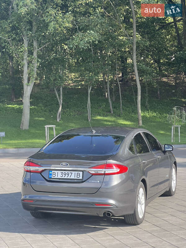 Седан Ford Fusion 2018 в Светловодске