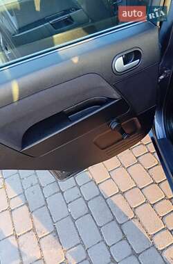 Хэтчбек Ford Fusion 2007 в 