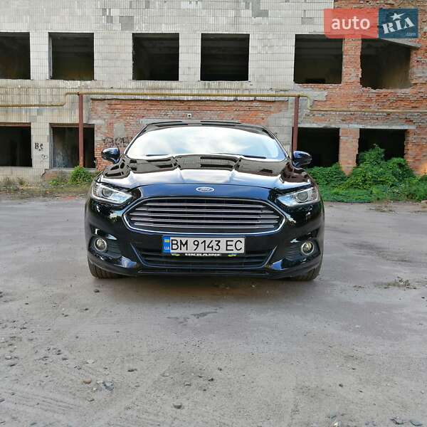 Седан Ford Fusion 2015 в Путивле