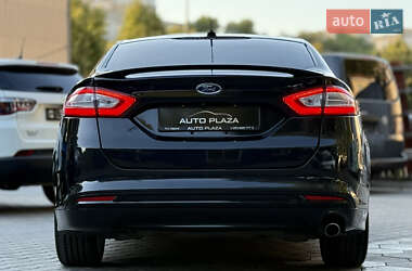 Седан Ford Fusion 2014 в 