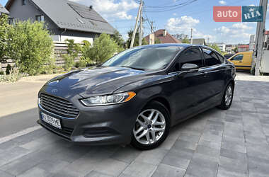 Седан Ford Fusion 2015 в Києві