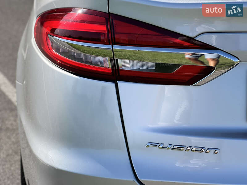 Седан Ford Fusion 2019 в Вінниці