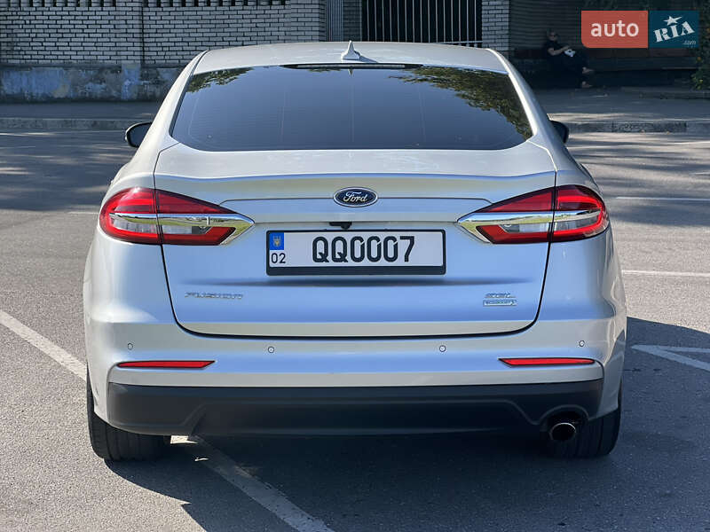 Седан Ford Fusion 2019 в Вінниці