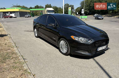 Седан Ford Fusion 2012 в 