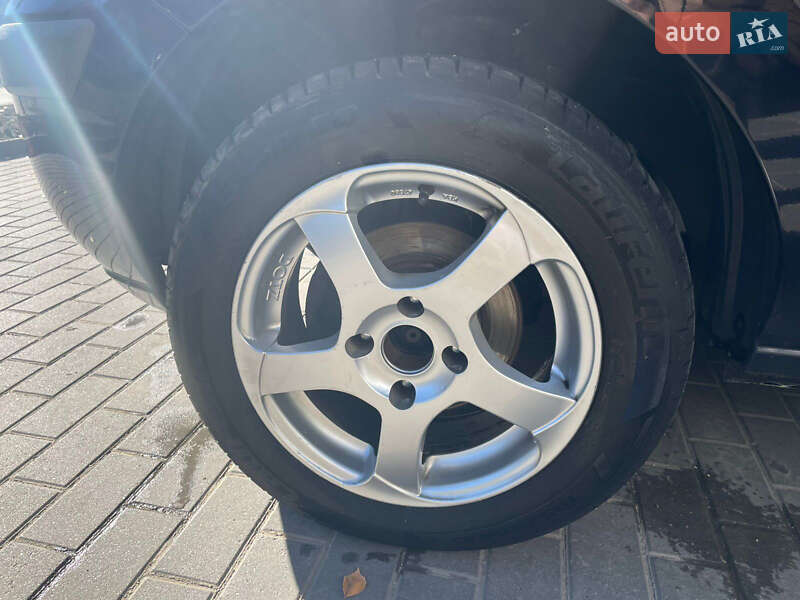 Хэтчбек Ford Fusion 2007 в Киеве