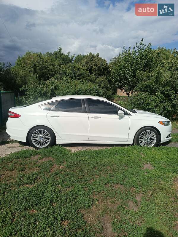 Ford Fusion 2013