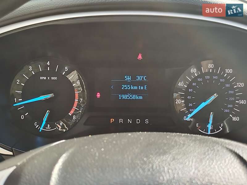 Седан Ford Fusion 2015 в Києві