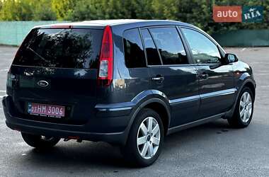 Хэтчбек Ford Fusion 2009 в 